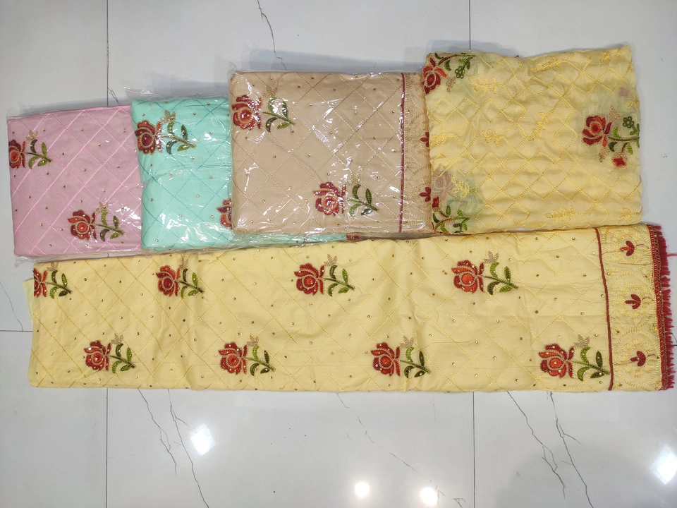 COTTON SUITS / FULL DUPATTA WORK CONTACT📞 uploaded by MISBAH CLOTH STORE on 5/19/2023