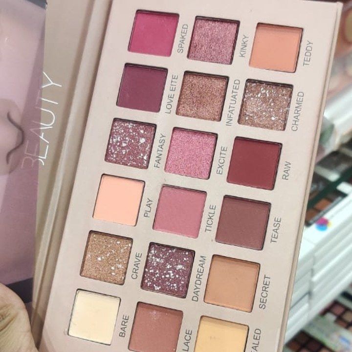 eyeshadow kit uploaded by business on 3/10/2021