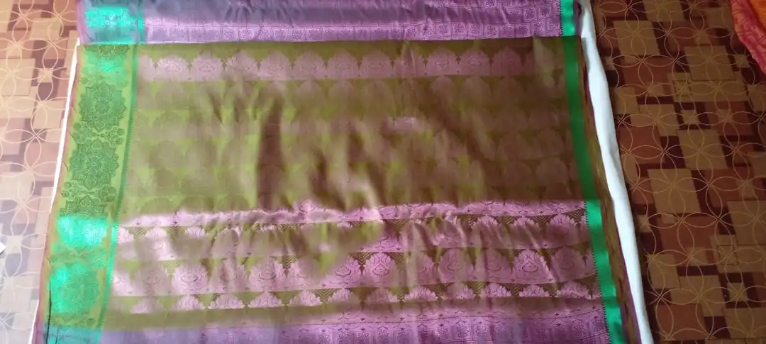 Gold zari border  uploaded by business on 5/20/2023