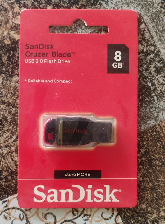 SanDisk pendrive 8 GB uploaded by business on 5/20/2023