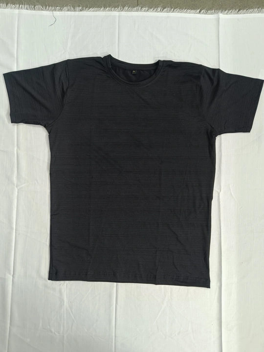 Men's wear Black T-shirt uploaded by Shreeji Fashion on 5/20/2023