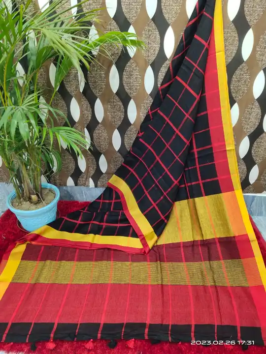 Linen saree uploaded by WeaveMe India on 5/20/2023