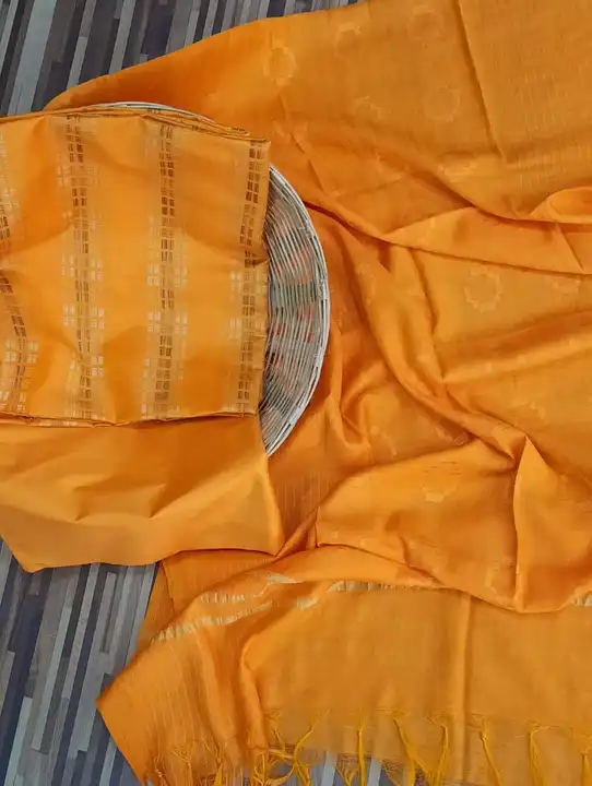 Tussar silk suit set  uploaded by Peehu handloom  on 5/20/2023