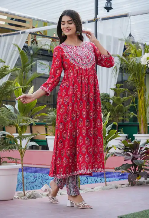 Post image *New launch*

Beautiful nyra cut kurti pant 

Embroidry work on yoke and sleeves 

Lace detailing 
fabric Rayon 

Size :  38 40 42 44 

Price :599 +shipping 

Ready to dispatch!
Product code ....s.r.f.c