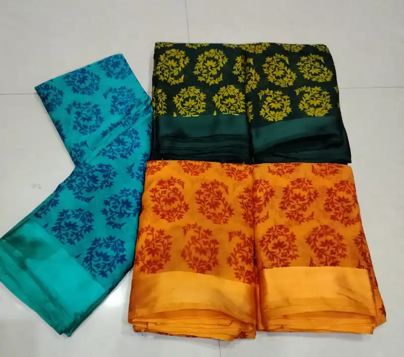 Chiffon Floral Print saree with blouse  uploaded by SHV Sh handloom on 6/1/2024