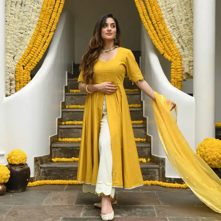 M/38 To 3XL/46, Rayon 14kg*
⭐ Product: *Kurti + Pant + Dupatta*
⭐ Color`s: *Single Colors*
⭐Work: *S uploaded by Online Ladies Dresses on 5/21/2023