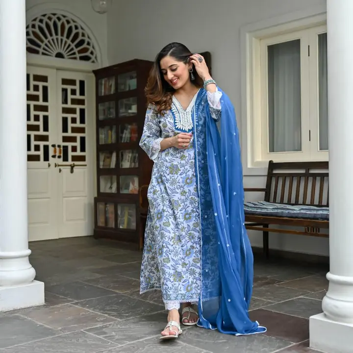 M/38 To 3XL/46, Cotton*
⭐ Product: *Kurti+ Pant+ Dupatta*
⭐ Color`s: *Single Colors*
⭐Work: *Print W uploaded by Online Ladies Dresses on 5/21/2023
