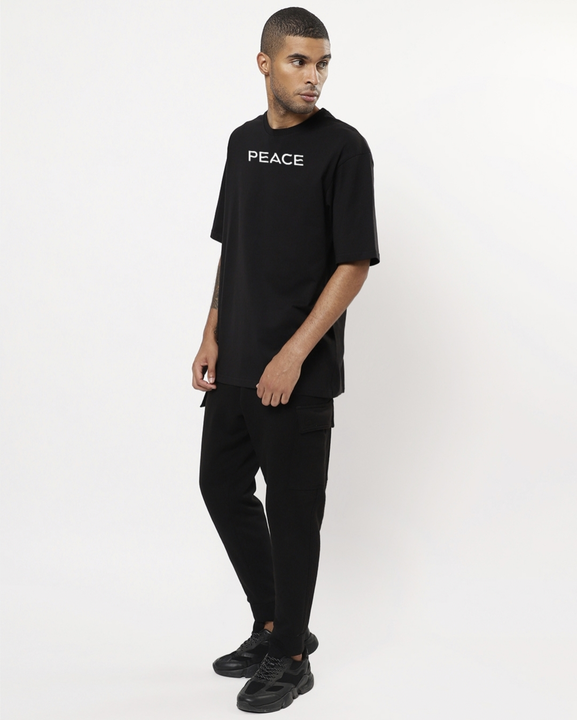 Men's Black Peace Graphic Oversized Tee  uploaded by Bey Fashion on 5/21/2023