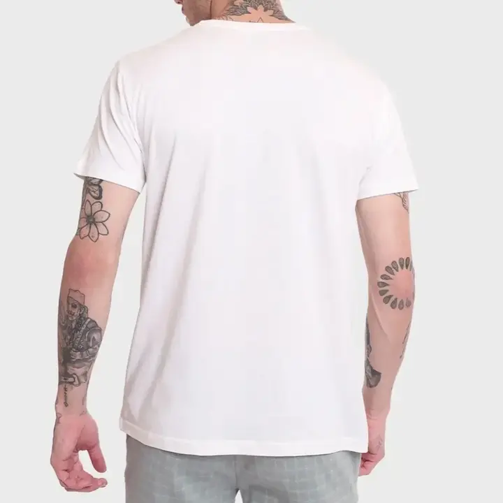 Men's White Plain Regular Fit Tee uploaded by Bey Fashion on 5/21/2023