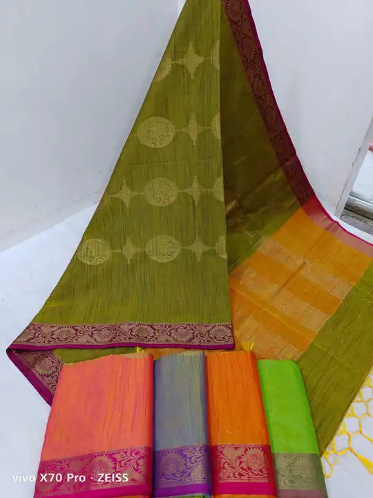 Banaras silk  uploaded by Manvi creation  on 5/22/2023
