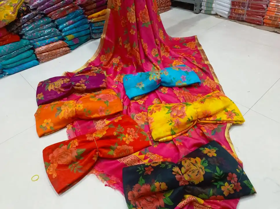 Pure Chinon chiffon Floral Print saree with blouse  uploaded by SHV Sh handloom on 6/1/2024