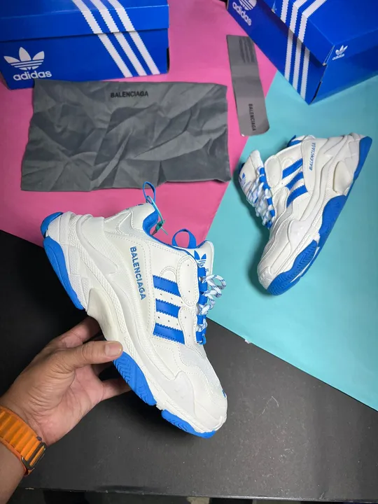 Adidas uploaded by Brand surplus on 5/22/2023