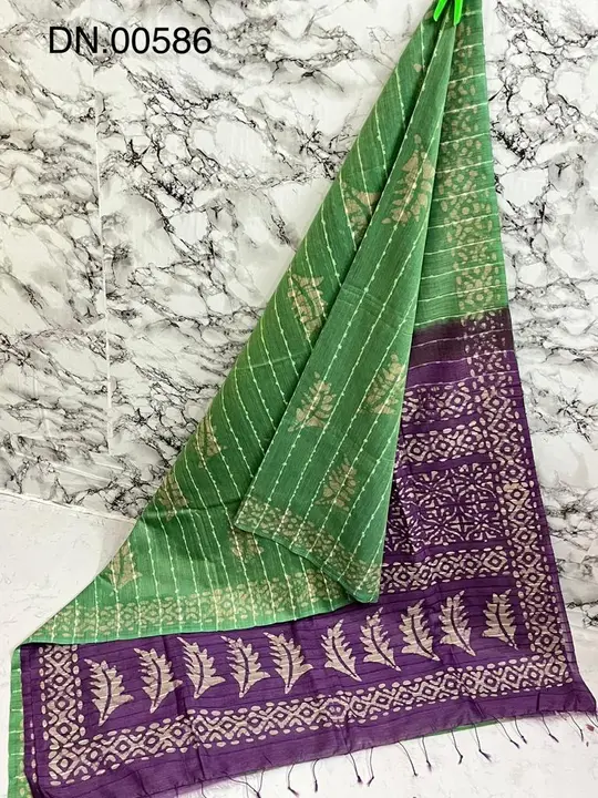 Handloom batik print saree  uploaded by Peehu handloom  on 5/22/2023