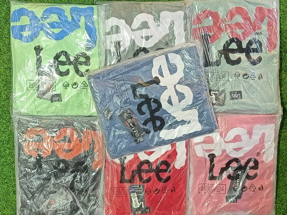Shipment pack Tshirt  uploaded by Cradfit on 5/22/2023
