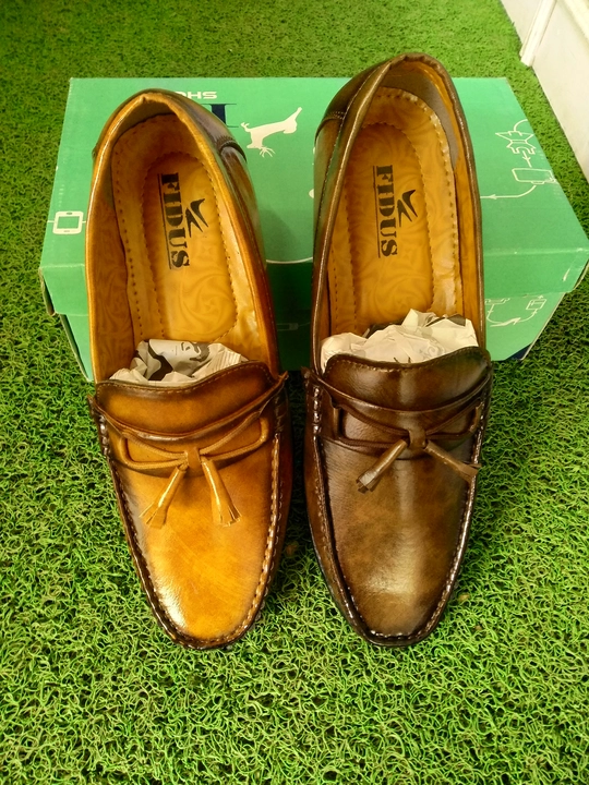 Post image I want 40 pieces of Men's Loafers. I am looking for Loafer available good quality
Size - 6 -10 
Msg to order .