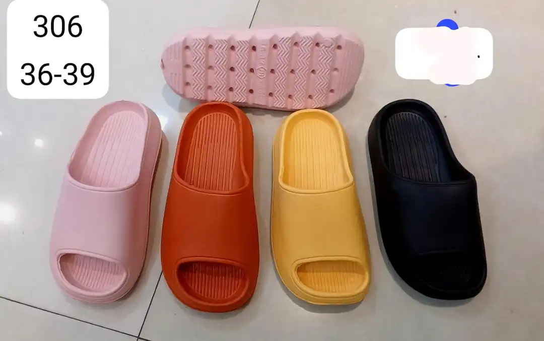 Ladies 306 slipper uploaded by Padangan shoe center on 5/28/2024