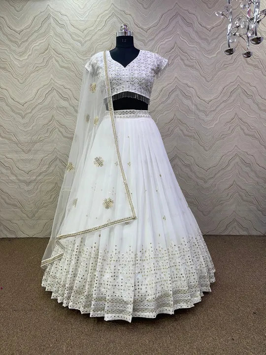 Lengha Choli  uploaded by Villa outfit on 5/23/2023