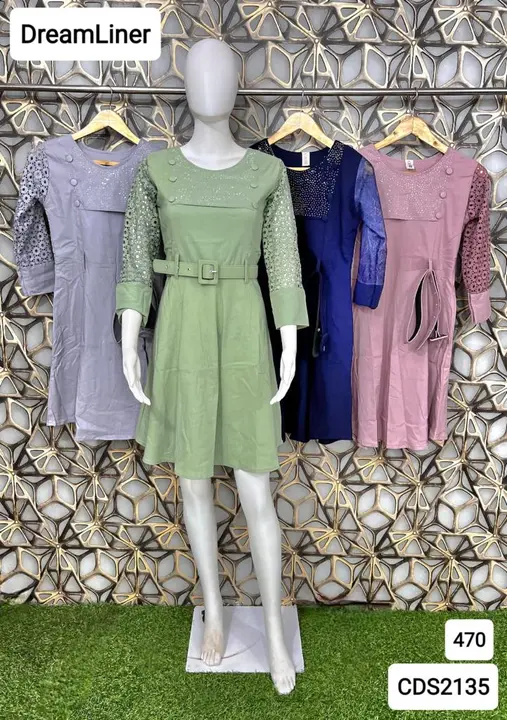 Post image I want 11-50 pieces of Kurti at a total order value of 25000. Please send me price if you have this available.