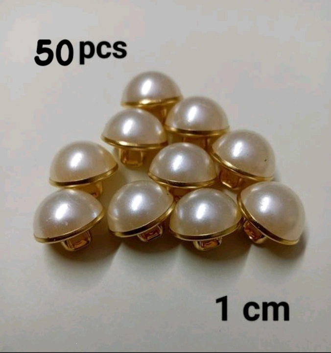 Pearl buttons  uploaded by business on 5/24/2023