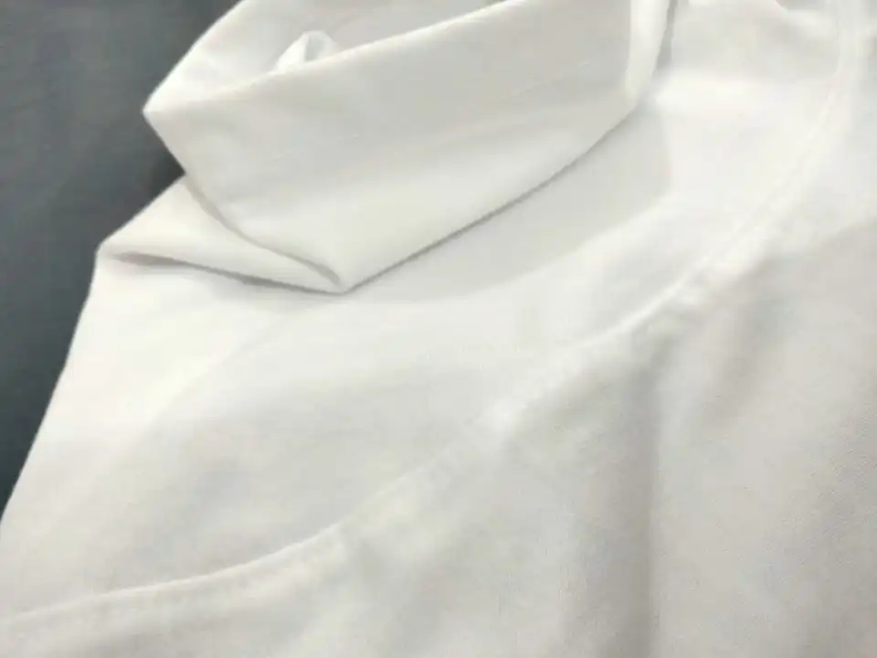 Plain white T-shirt  uploaded by Vaani Garments  on 5/24/2023