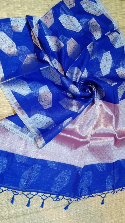 Product uploaded by Riddhi Siddhi Sarees (Samriddhi) on 5/25/2023