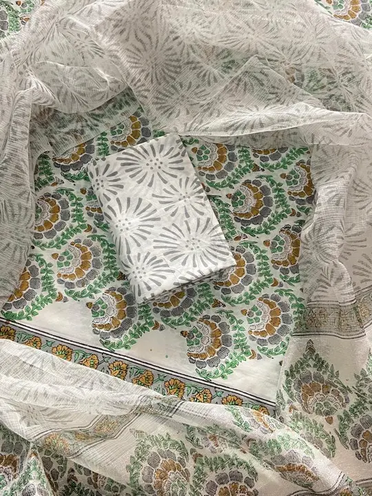 Cotton suits with cotton dupatta  uploaded by MEENAKSHI BLOCK PRINT TEXTILES on 5/25/2023