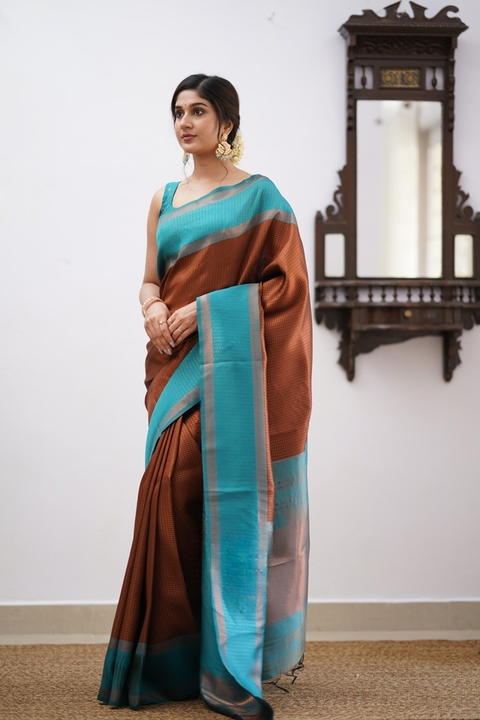 Rich pallu with allover chex design saree  uploaded by DHANANJAY CREATIONS on 5/25/2023