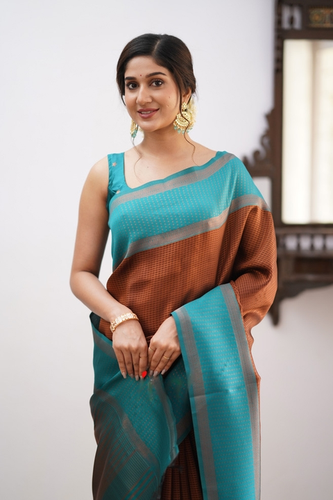 Rich pallu with allover chex design saree  uploaded by DHANANJAY CREATIONS on 5/25/2023