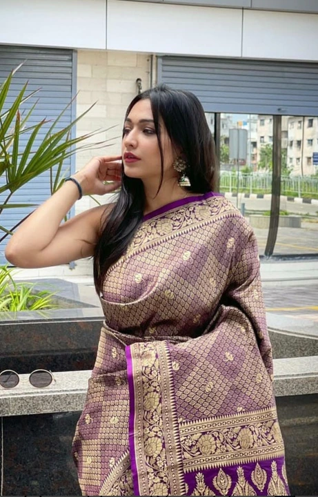 Bnarasi Silk Saree with blouse  uploaded by Kamya Sarees on 5/25/2023