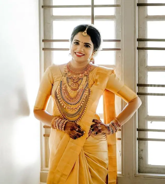 Yellow 💛 Silk saree uploaded by Kamya Sarees on 5/25/2023