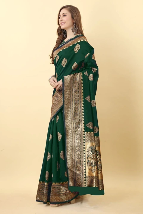 Designer Silk Saree uploaded by Kamya Sarees on 5/25/2023