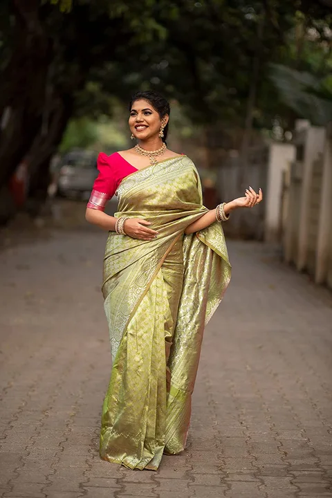 Silver pallu designer saree uploaded by Kamya Sarees on 5/25/2023