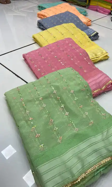 Product uploaded by Wholesale price ( Rajlakshmi Textile VF ) on 5/25/2023