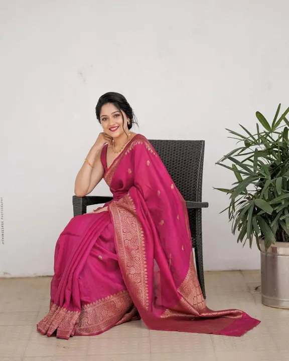 Rich pallu with allovar Zari butii design saree  uploaded by Dhananjay Creations Pvt Ltd. on 5/26/2023