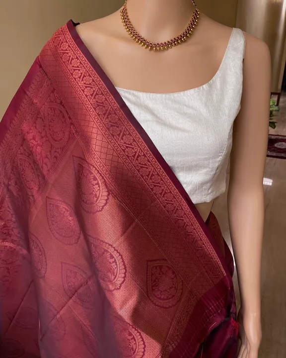 Rich pallu Beautiful Zari Weaving Saree  uploaded by Dhananjay Creations Pvt Ltd. on 5/26/2023