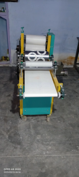 Post image I want 1 pieces of Papad making machine  at a total order value of 100000. Please send me price if you have this available.