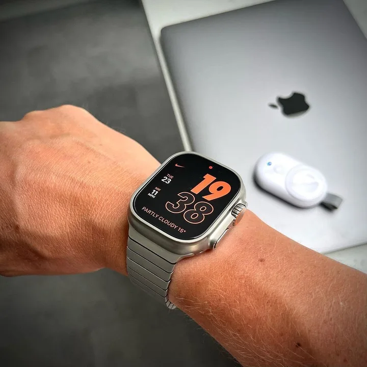 Apple watch  uploaded by Mr.Gadget on 5/26/2023