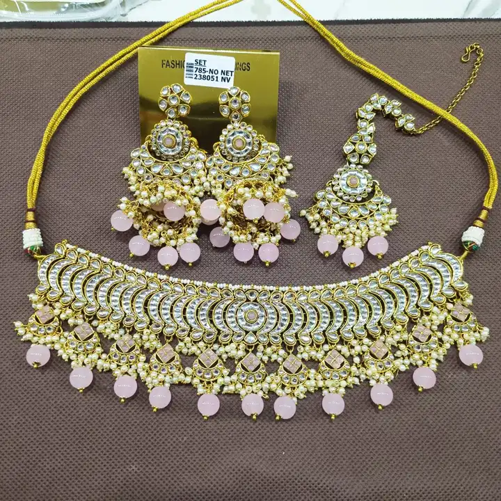 Kundan Jewellery sets uploaded by Monika Bindi House on 5/31/2024