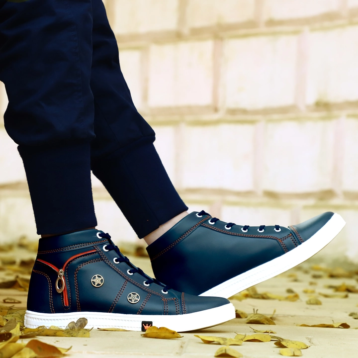Boot navy uploaded by Quality footwear on 5/26/2023