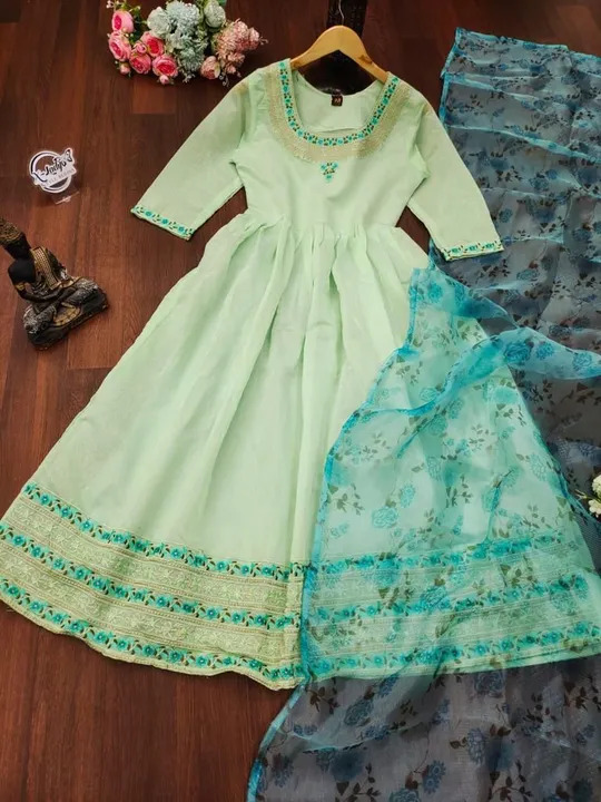 Anarkali gown  uploaded by Vivera shopping on 5/26/2023