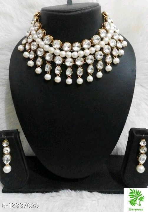 Beautiful jewellery sets uploaded by business on 3/11/2021