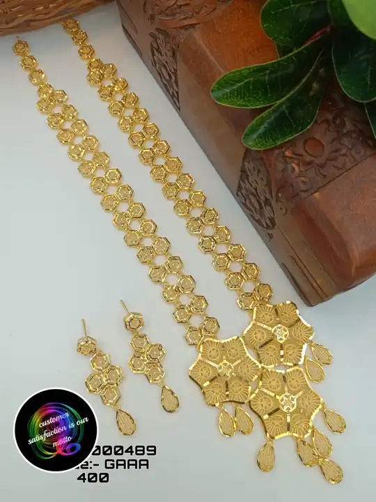 Product uploaded by Mehreen jewelry on 5/26/2023