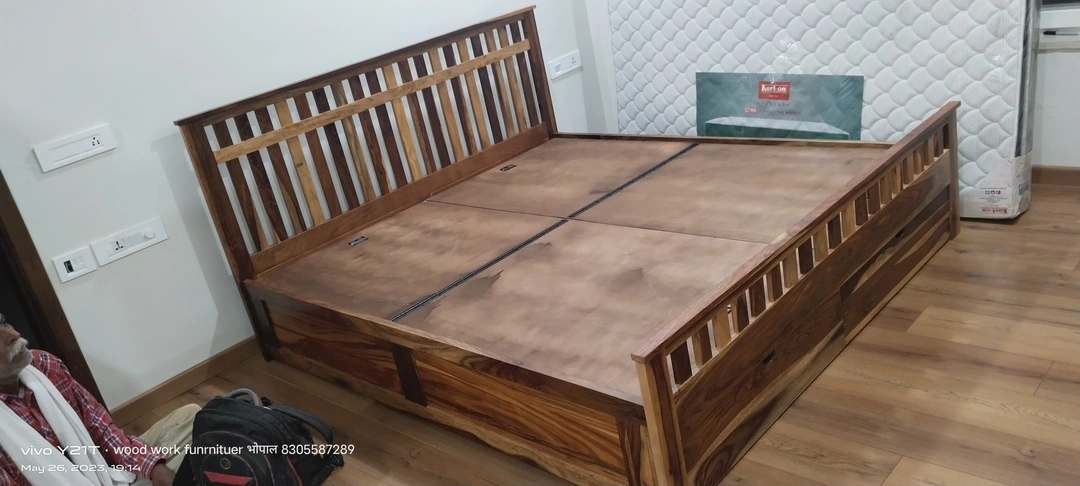 डबल बेड  uploaded by Wood work furnituer interior designer malviya carp on 5/27/2023