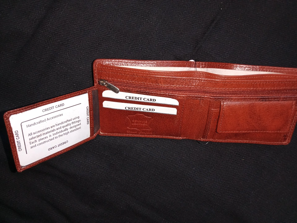 Genuine leather wallet uploaded by FASHION & GIFTS on 5/27/2023