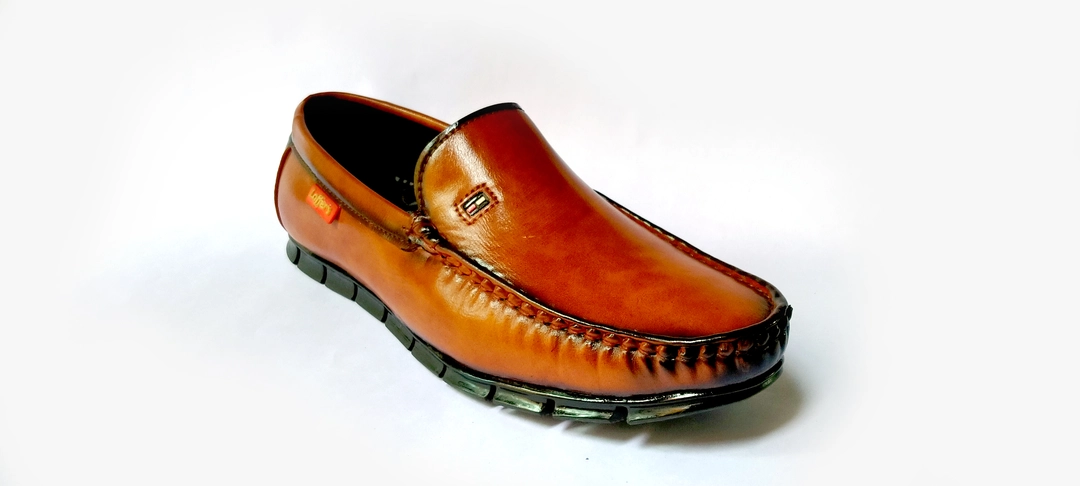 Loafers shoes uploaded by business on 5/27/2023