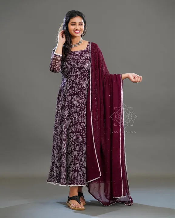 Kurtis with dupatta  uploaded by Villa outfit on 5/27/2023