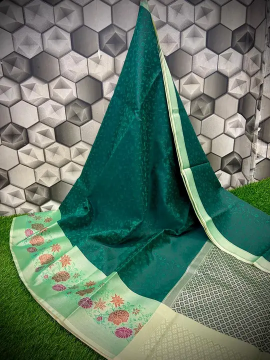 Tanchue kora Muslim silk saree  uploaded by business on 5/27/2023