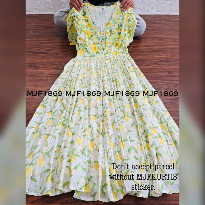 Floral Dress uploaded by business on 5/27/2023