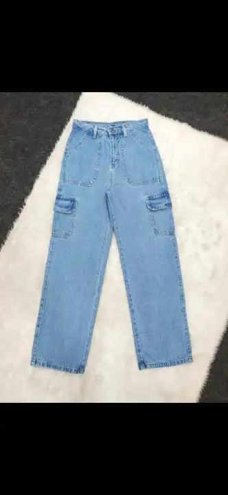 Girls jeans 👖 beggy  uploaded by Sr collaction on 5/27/2023