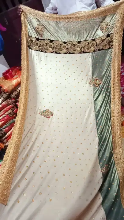 FD Fancy Saree Party Wear  uploaded by Fancy Saree Center on 5/28/2023